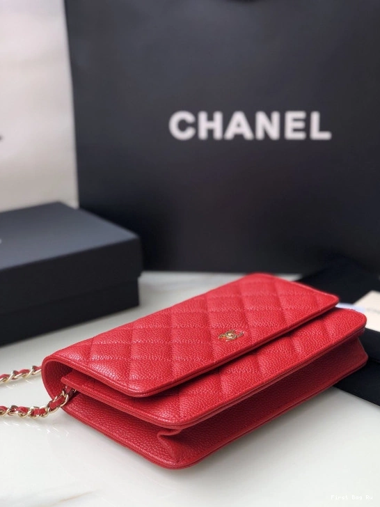 First Bag Ru CAVIAR GOLD CHAIN CHANEL WALLET WITH HARDWARE 0726